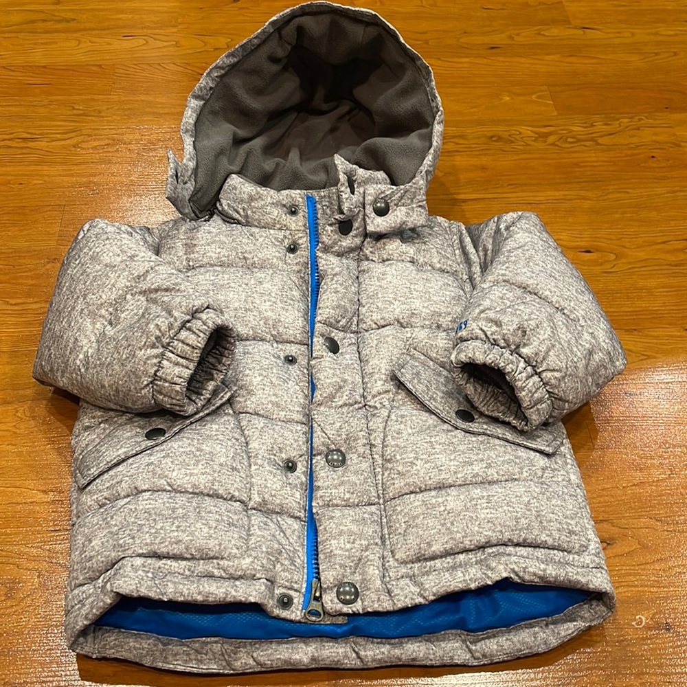Gap toddler cold control max puffer jacket size 2T.